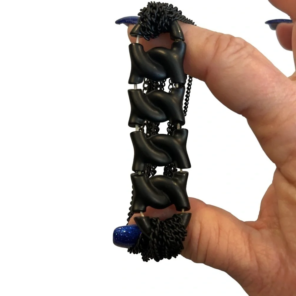 Bracelet Stephan & Co. Matte Black Medal Link Look Stretch & Multi Chain Accent - Picture 7 of 10
